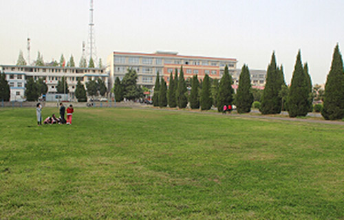 蚌埠铁路运输技工学