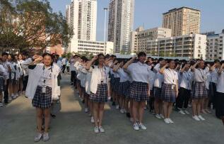 钦州市外国语学校